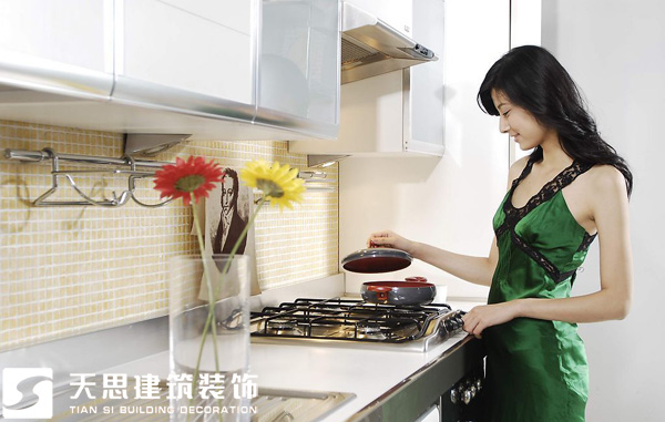 <a href=http://m.monolithvip.com/anli/ target=_blank class=infotextkey>合肥工裝</a>公司